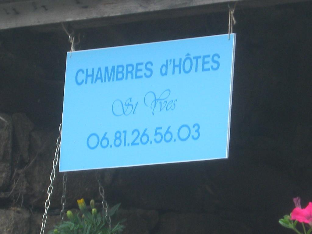 Chambres Hotes Saint Yves Pontrieux Exteriör bild